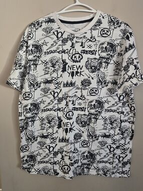 Eighty Eight White Tee with Black Graffiti Print Men Xl Shirt Skateboard